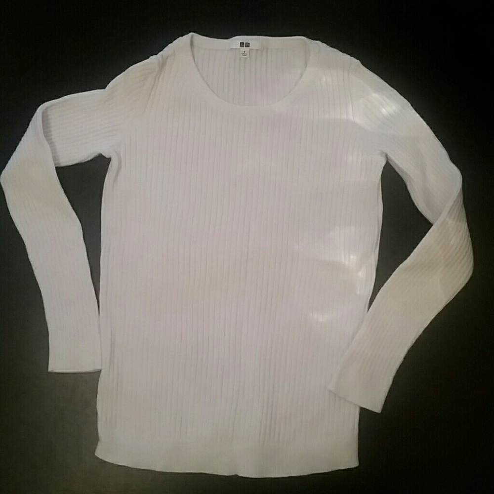 White ribbed sweater
